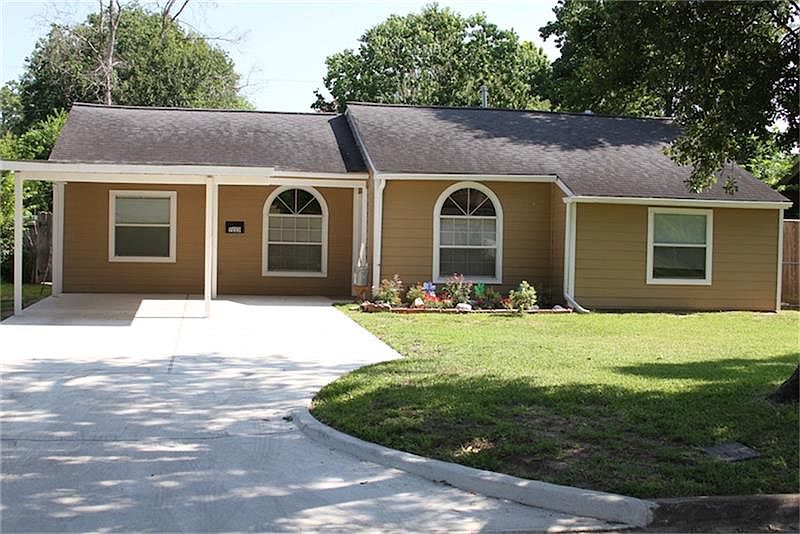 1st image of 7223 Oak Hill Dr