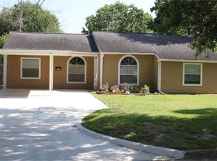 7223 Oak Hill Dr, Houston, TX 77087