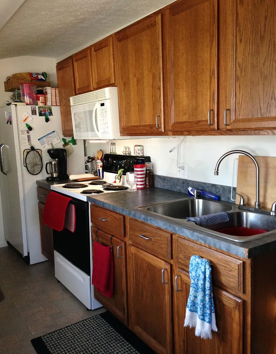 351 Walnut Street — Photo 1