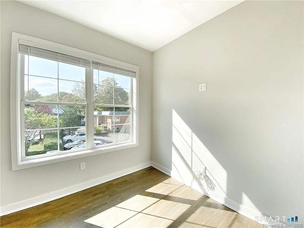 1 bed, 1.0 bath, 600 sqft, $1,750 — Photo 3
