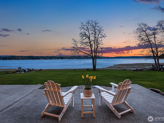 2nd image of 4193 NE N Shore Road