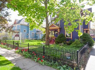 400 S Madison St, Woodstock, IL 60098