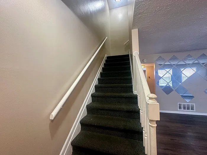 6340 Commons Dr — Photo 6