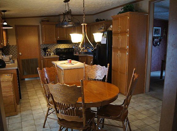 4th image of 53 Arrow Ln