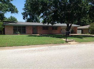302 S Dunn St, Bryan, TX 77801