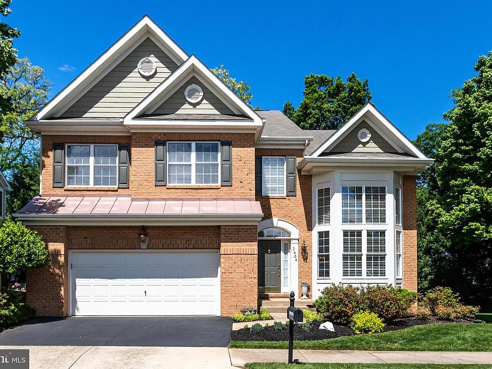 1st image of 2404 Walled Oak Ct