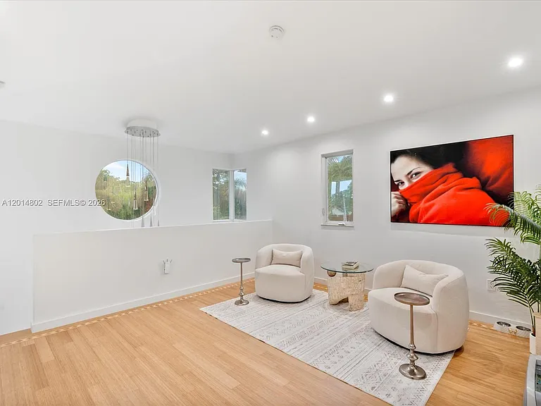 825 SW 23rd Rd — Photo 76