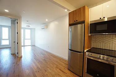 Rented by Rennit Inc.