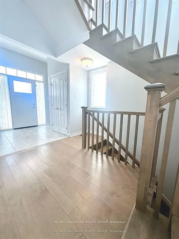3 bed, $3,300 — Photo 2