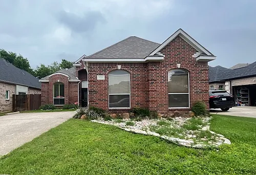 408 Hideaway Ct Photo 1