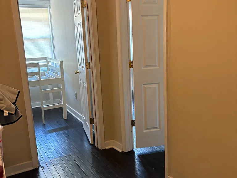 3223 5th Ave — Photo 20