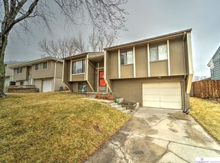 12974 Browne Cir, Omaha, NE 68164