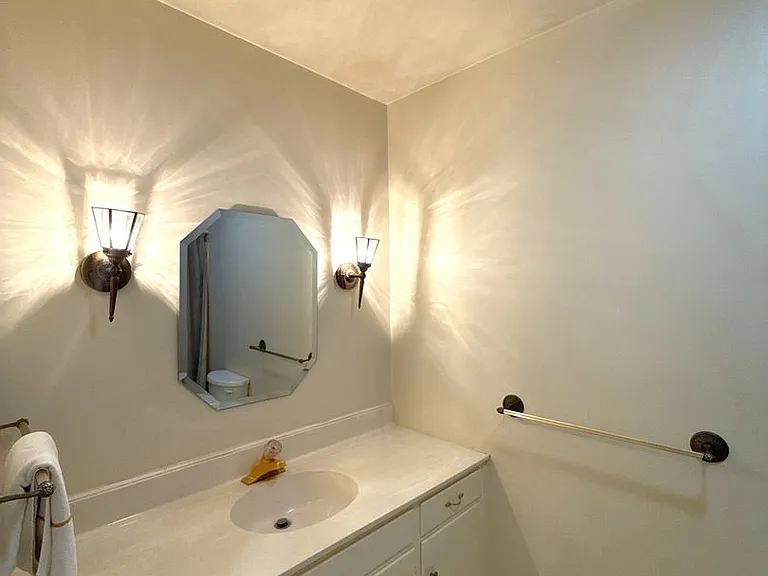 218 Fairway Dr — Photo 26
