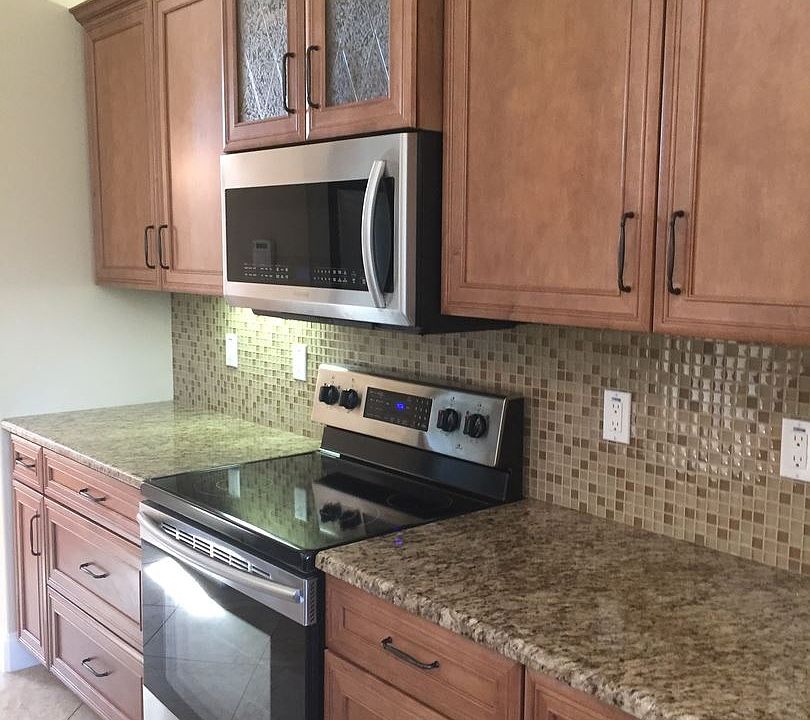 1st image of 85 Brittany Ln