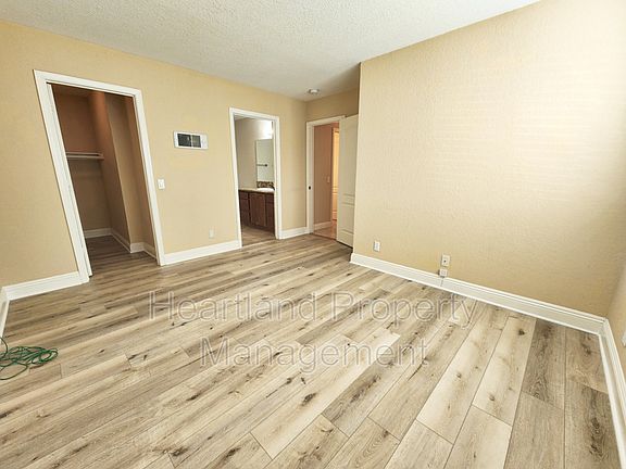 5th image of 1075 N Escondido Blvd Unit 101