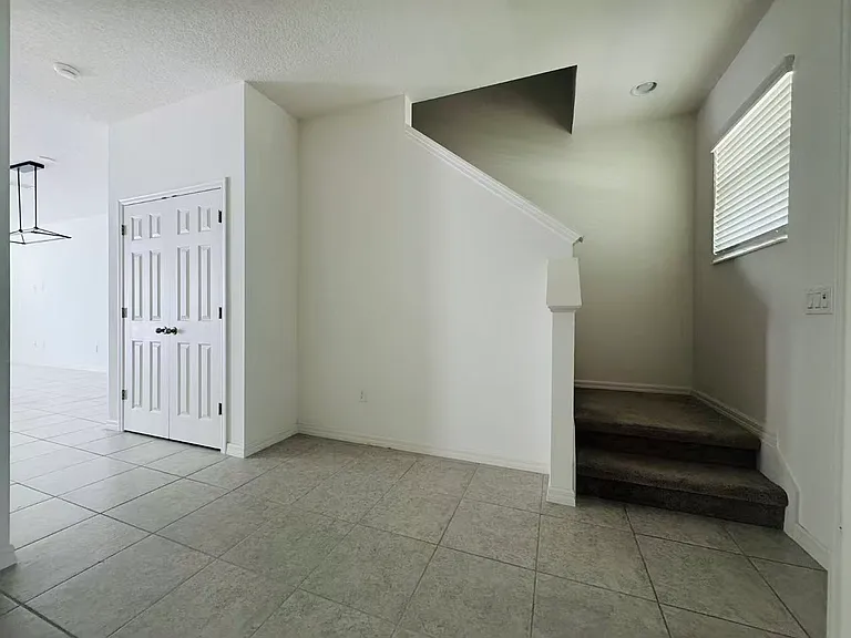 8166 Mosaic Ln — Photo 15