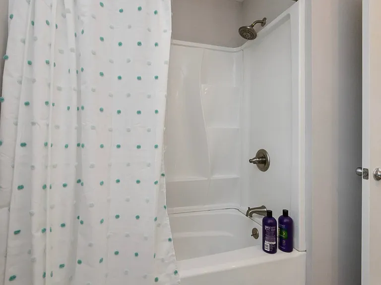 6313 Thunderbird Dr — Photo 10