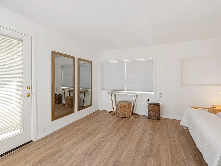 3875 Rogers Rd — Photo 12