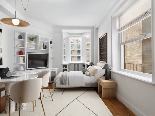 530 Wea image 1 of 2