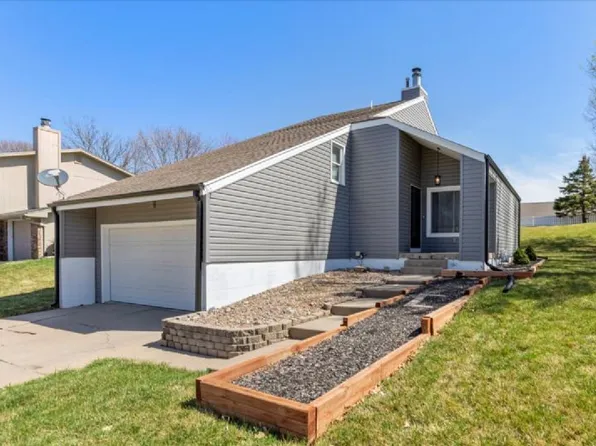 1209 Timber Ln, Glenwood, IA 51534