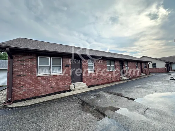 300-D1 Vaught St, Westville, IL