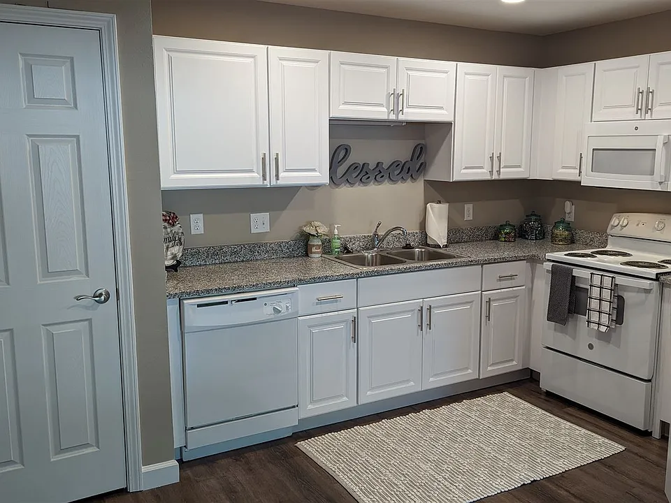 Kitchen 3
