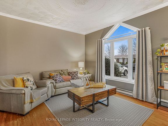5th image of 84 Lalande Cres