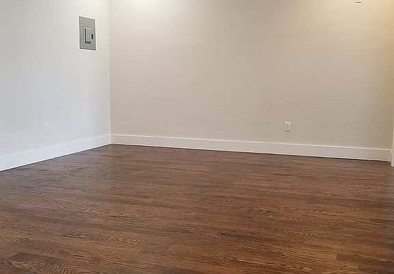 4th image of 16 Belvidere St #4