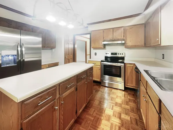 1078 Carraway Ln, Milford, OH 45150