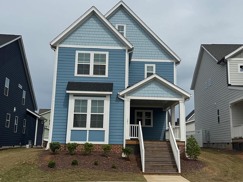 1st image of 121 Broadwater Dr