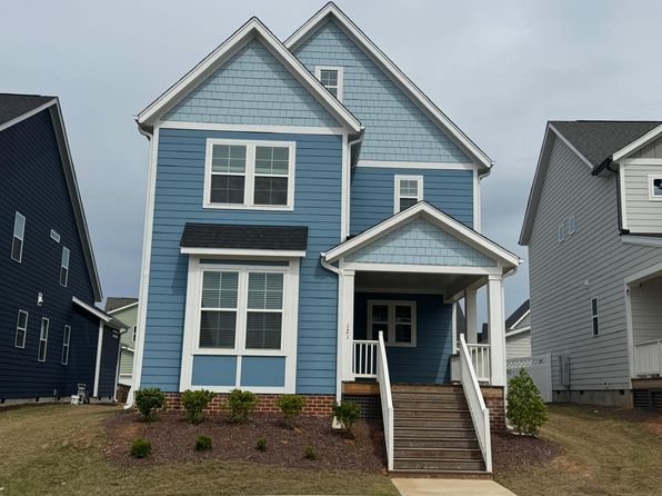 121 Broadwater Dr