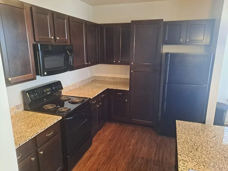 Reserve at Village Creek — Photo 40