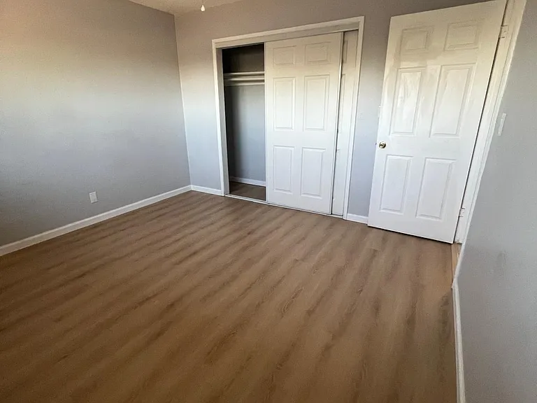 127 Wilson Ave #1 — Photo 11