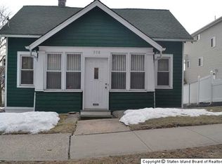 778 Richmond Rd, Staten Island, NY 10304