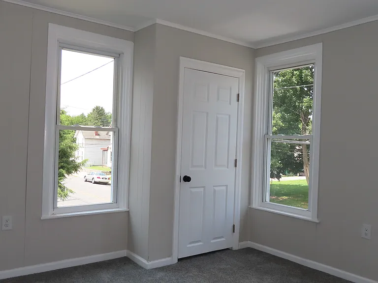 828 Broad St — Photo 18