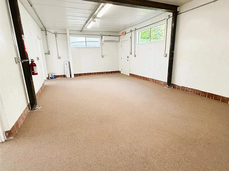 1801 Avenue L #DOWN — Photo 13
