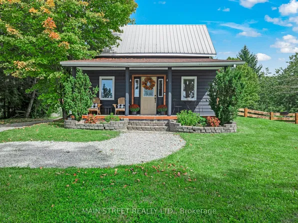 1905 George Johnston Rd, Springwater, ON L9X 1C4