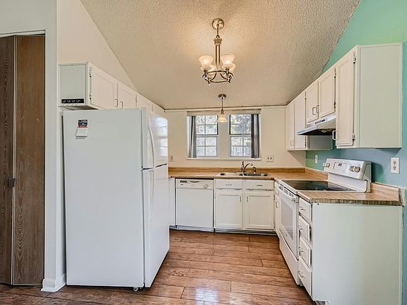 2nd image of 16955 E Piedmont Dr Unit A