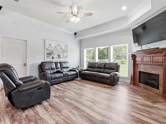 3rd image of 12292 Dutchtown Villa Dr