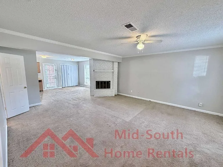 6007 Hickory Cv — Photo 5