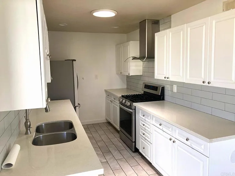 3791 Agosto St — Photo 38