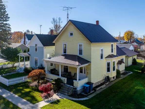 210 S Jefferson St, Fremont, OH 43420