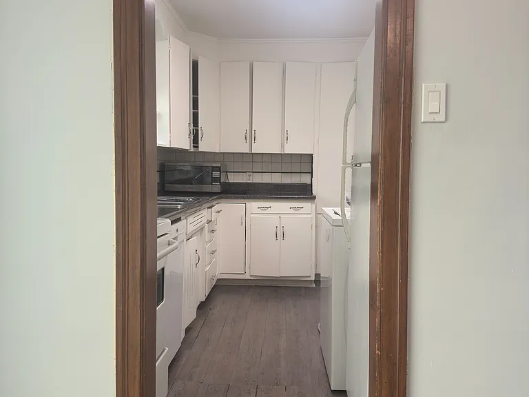 206 Burnett Ave #MAIN — Photo 7