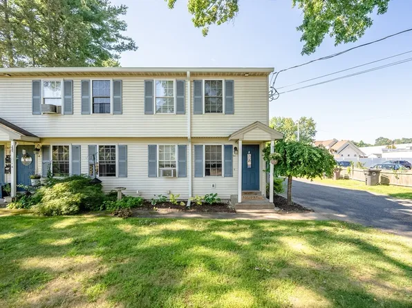 5 Westminster St APT C, Westfield, MA 01085