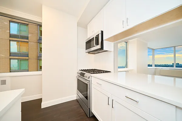 Rented by Living New York | media 20