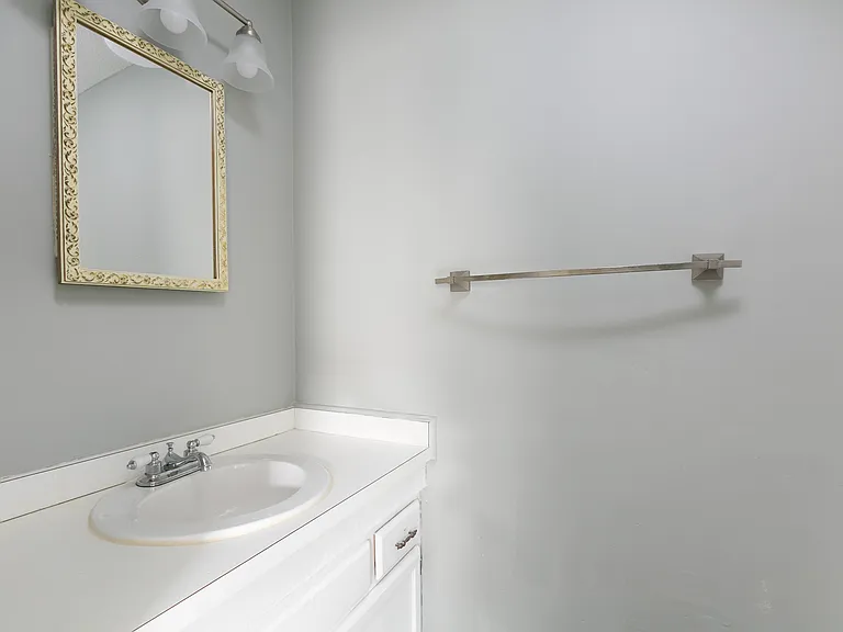 608 Missenburg Ct — Photo 7