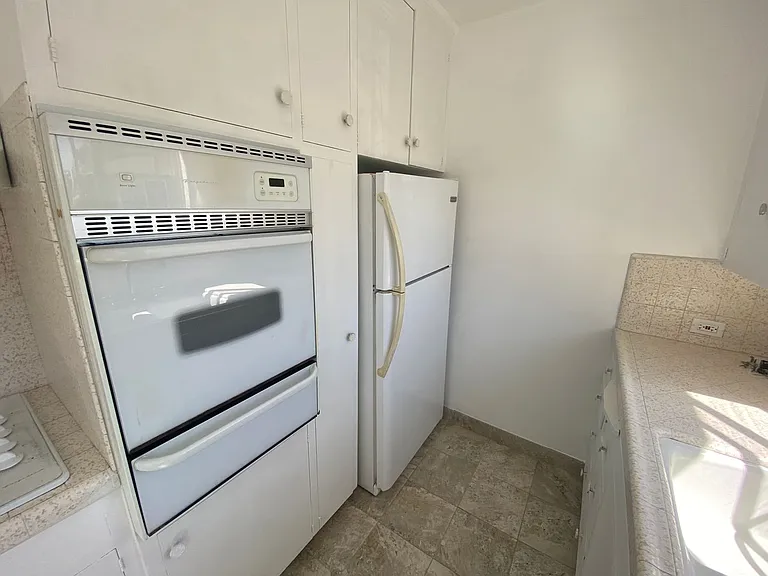 860 Olive Ave — Photo 13