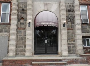 7435 Boulevard E, North Bergen, NJ 07047
