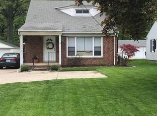 1199 Dover Center Rd, Westlake, OH 44145