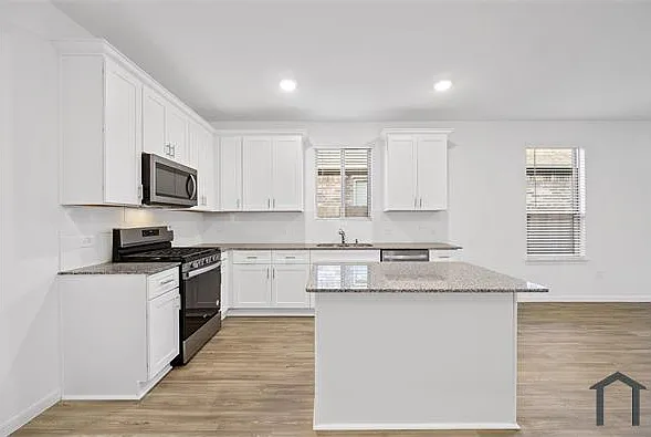 1316 Ventura Creek Dr — Photo 22